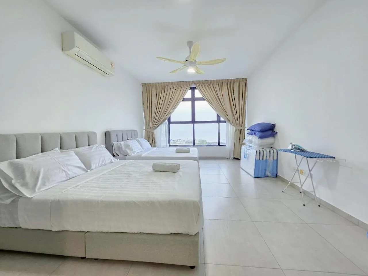 Penthouse Atlantis Melaka 12 Pax Apartment  Malacca